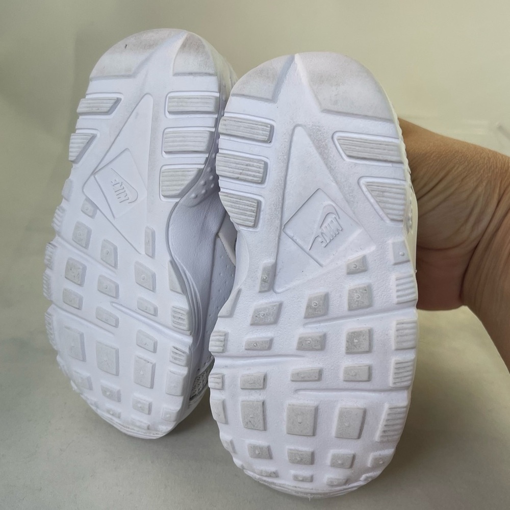 NIKE AIR HUARACHE RUN TD WHITE TODDLER SZ 5 704950-110 sneakers - Picture 3 of 9